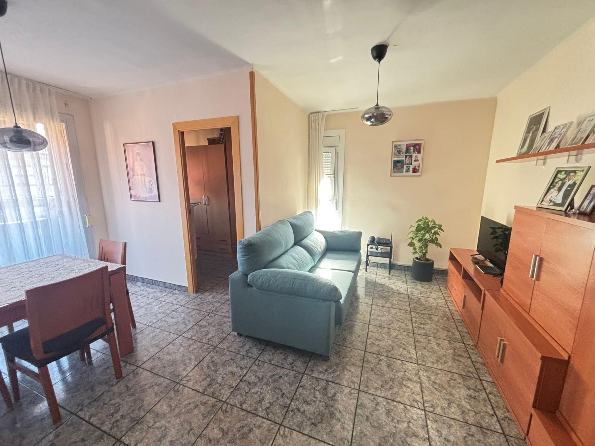 Sala d'estar de Pis en venda en Sabadell amb Calefacció, Traster i Balcó