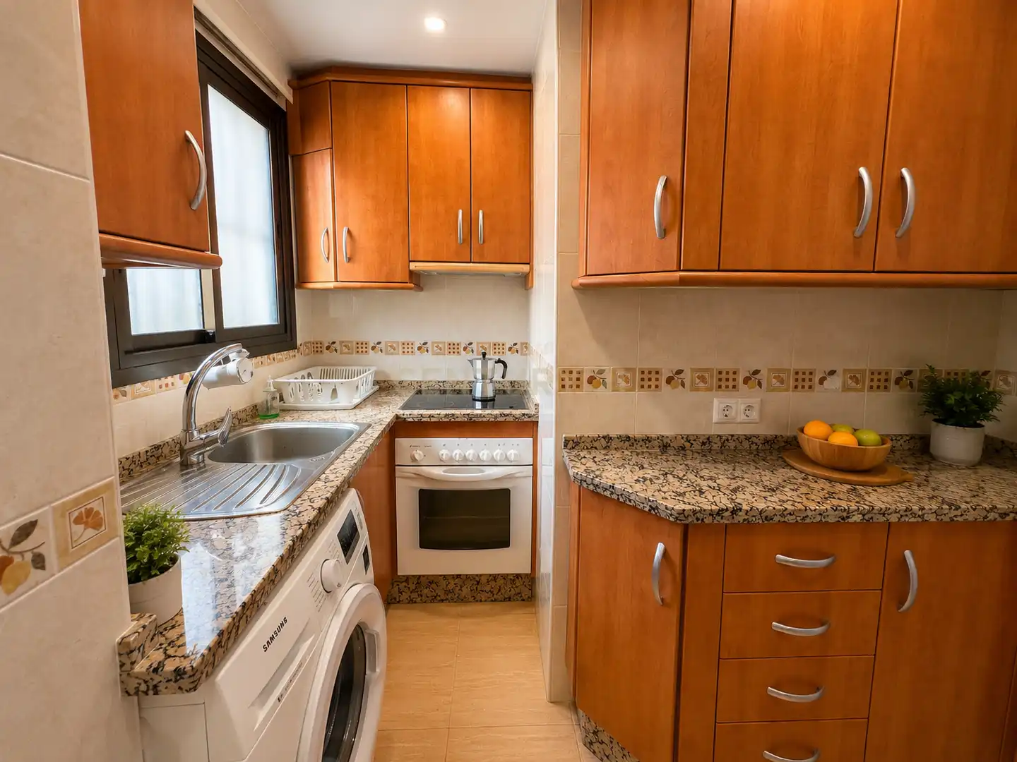 Küche von Wohnung zur Miete in Fuengirola