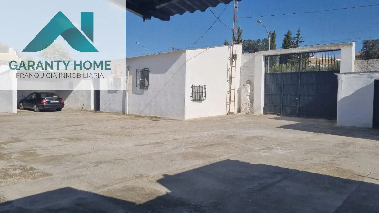 Vista exterior de Casa o chalet en venta en Lucena