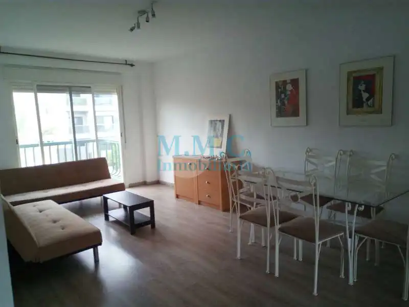 Sala d'estar de Pis en venda en Roquetas de Mar amb Aire condicionat, Terrassa i Moblat