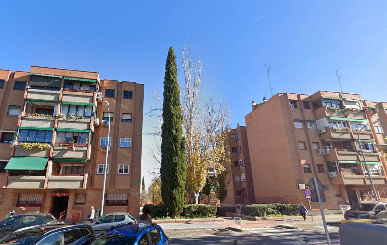 Vista exterior de Piso en venta en San Fernando de Henares