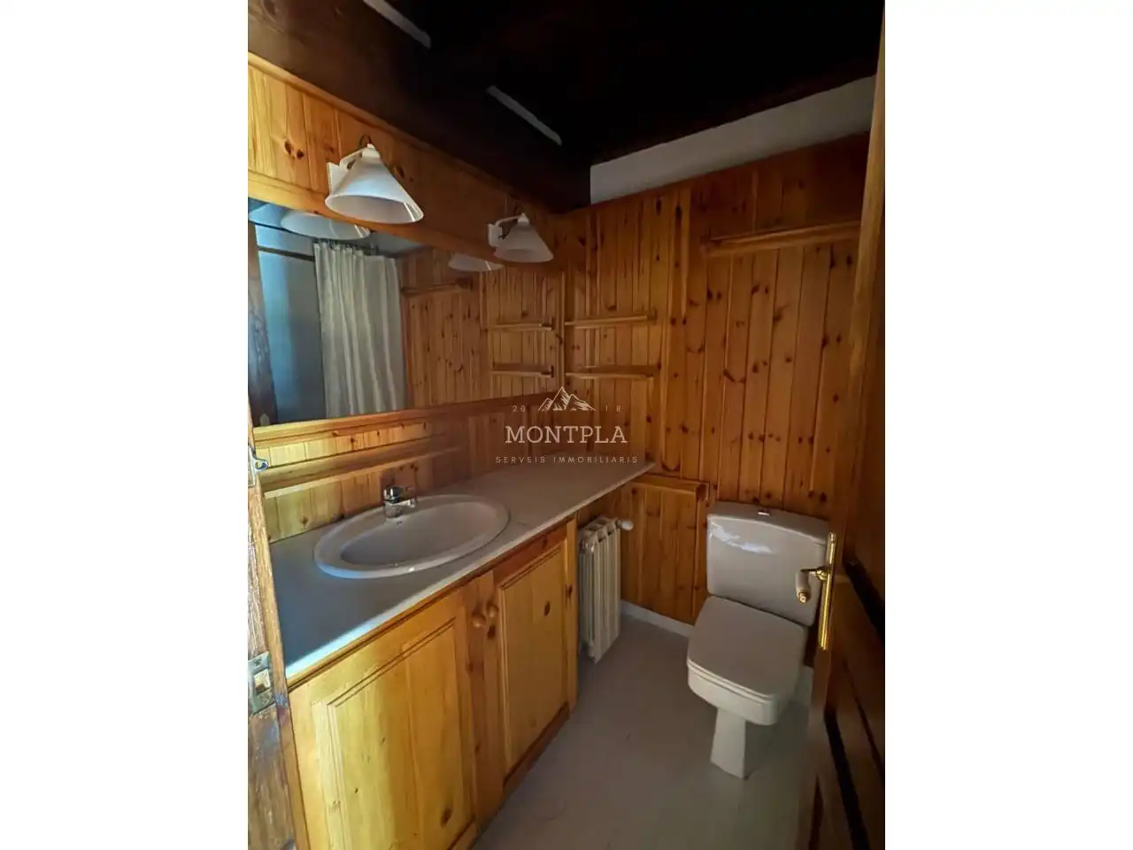Baño de Casa adosada en venta en Ordino con Terraza
