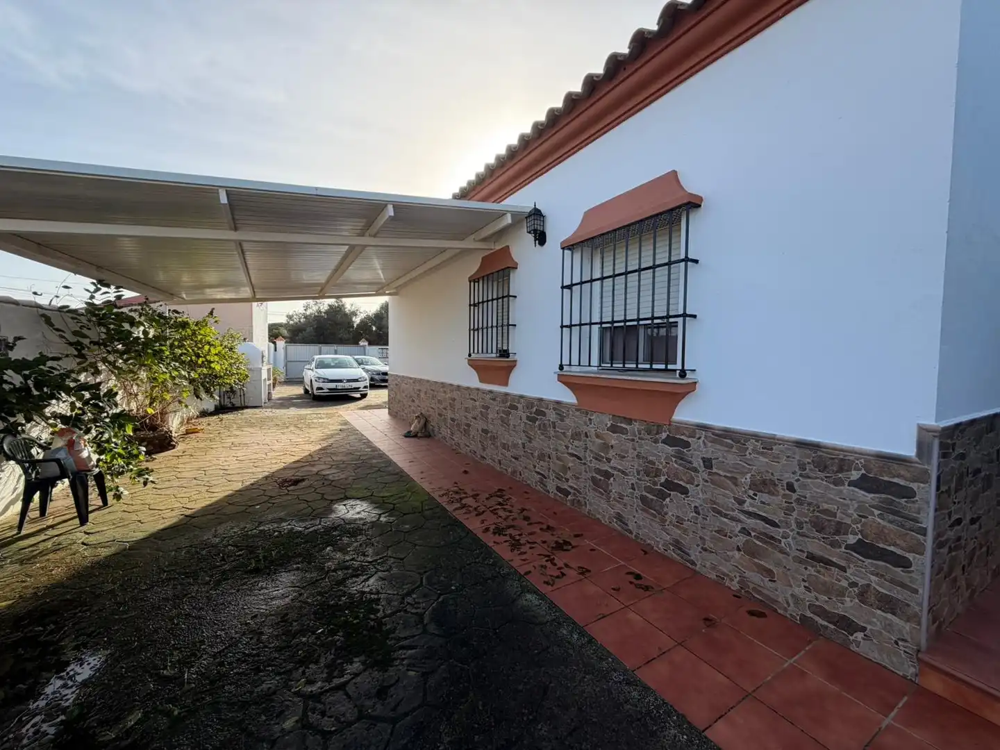 Vista exterior de Casa o chalet en venta en Chiclana de la Frontera con Jardín privado, Terraza y Trastero