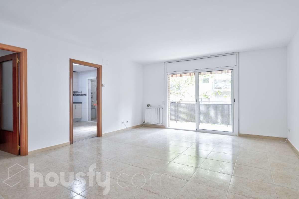 Sala d'estar de Pis en venda en Terrassa amb Calefacció, Terrassa i Traster