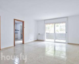 Sala d'estar de Pis en venda en Terrassa amb Calefacció, Terrassa i Traster
