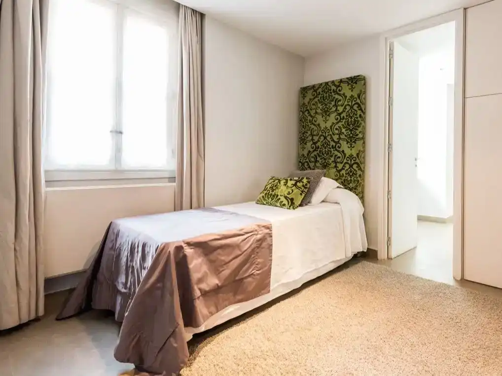 Schlafzimmer von Wohnungen zur Miete in Dos Hermanas