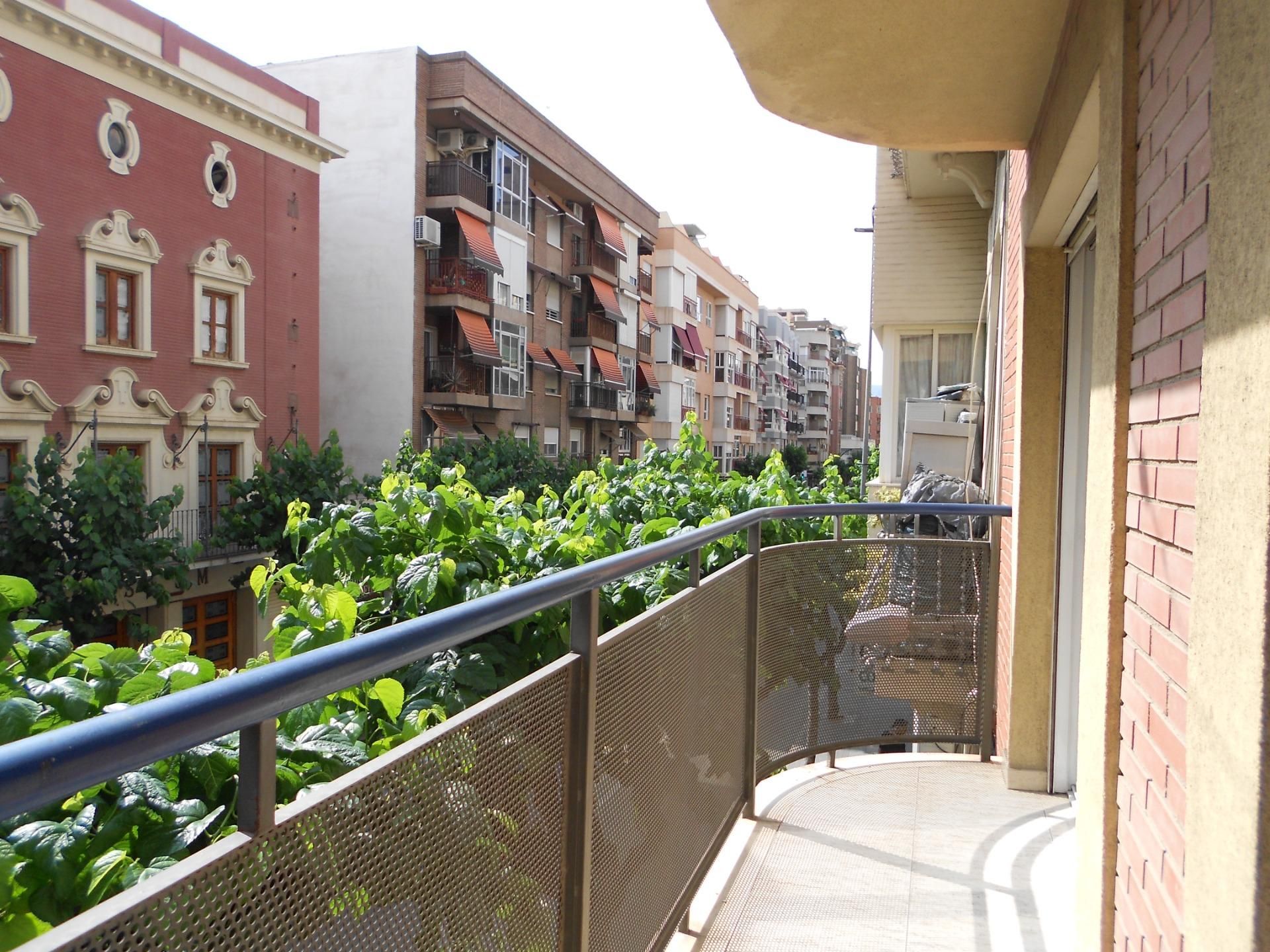 Terrassa de Pis en venda en  Murcia Capital amb Aire condicionat, Traster i Balcó