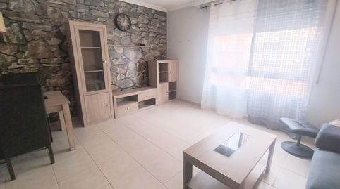 Foto 5 von Einfamilien-Reihenhaus zum Verkauf in Veïnat, Salt