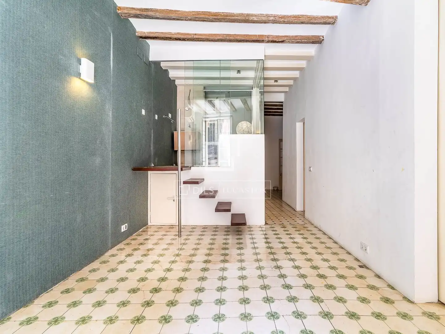 Piso en venta en Barcelona con Aire acondicionado, Terraza y Balcón