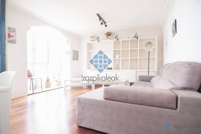 Piso en Venta en De la Torre en Casco Viejo