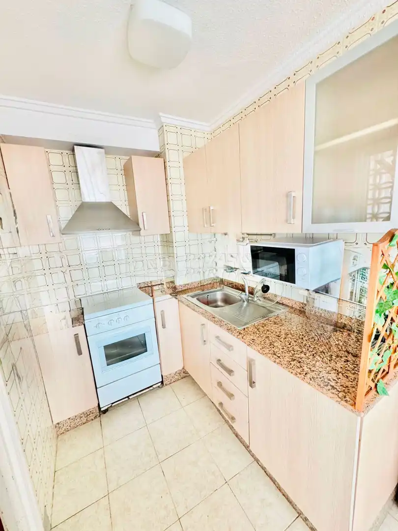 Küche von Wohnungen zum Verkauf in Torrevieja mit Terrasse und Gemeinschaftspool