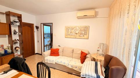 Foto 2 de Pis en venda a Carrer D'àngel Guimerà, Sant Crist, Badalona