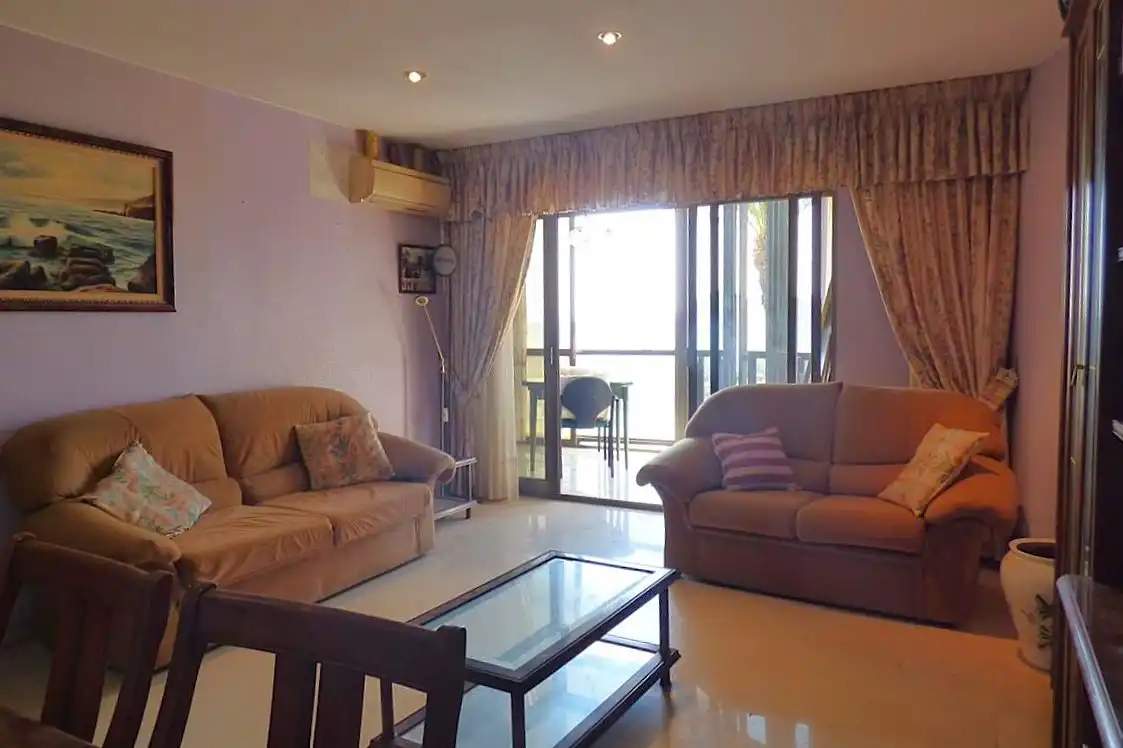 Wohnzimmer von Maisonette zum Verkauf in Benidorm mit Klimaanlage, Terrasse und Möbliert