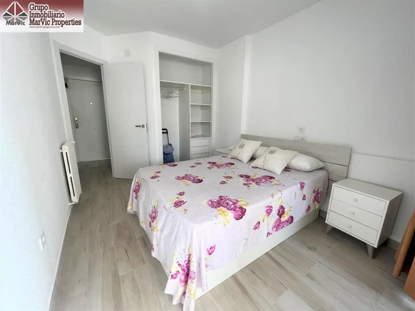 Bedroom of Flat for rent in Benidorm  with Air Conditioner, Terrace and Furnished