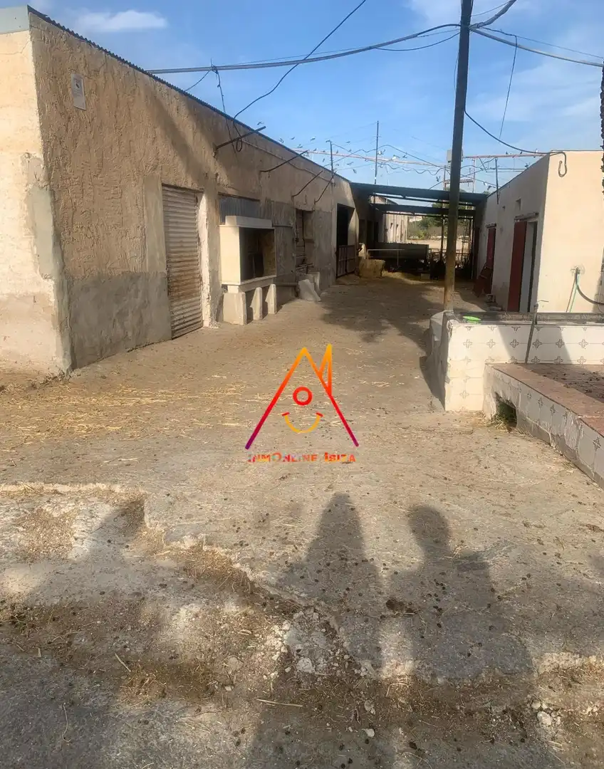 Finca rústica en venta en Crevillent con Jardín privado, Terraza y Piscina