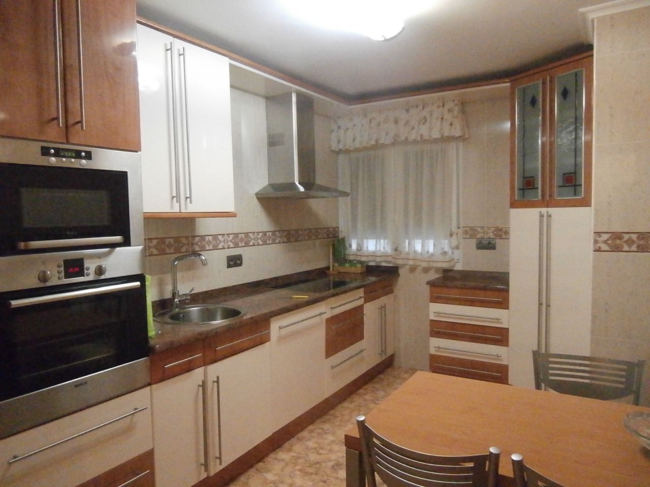 Kitchen of Flat for sale in Pomar de Valdivia  with Heating, Parquet flooring and Furnished