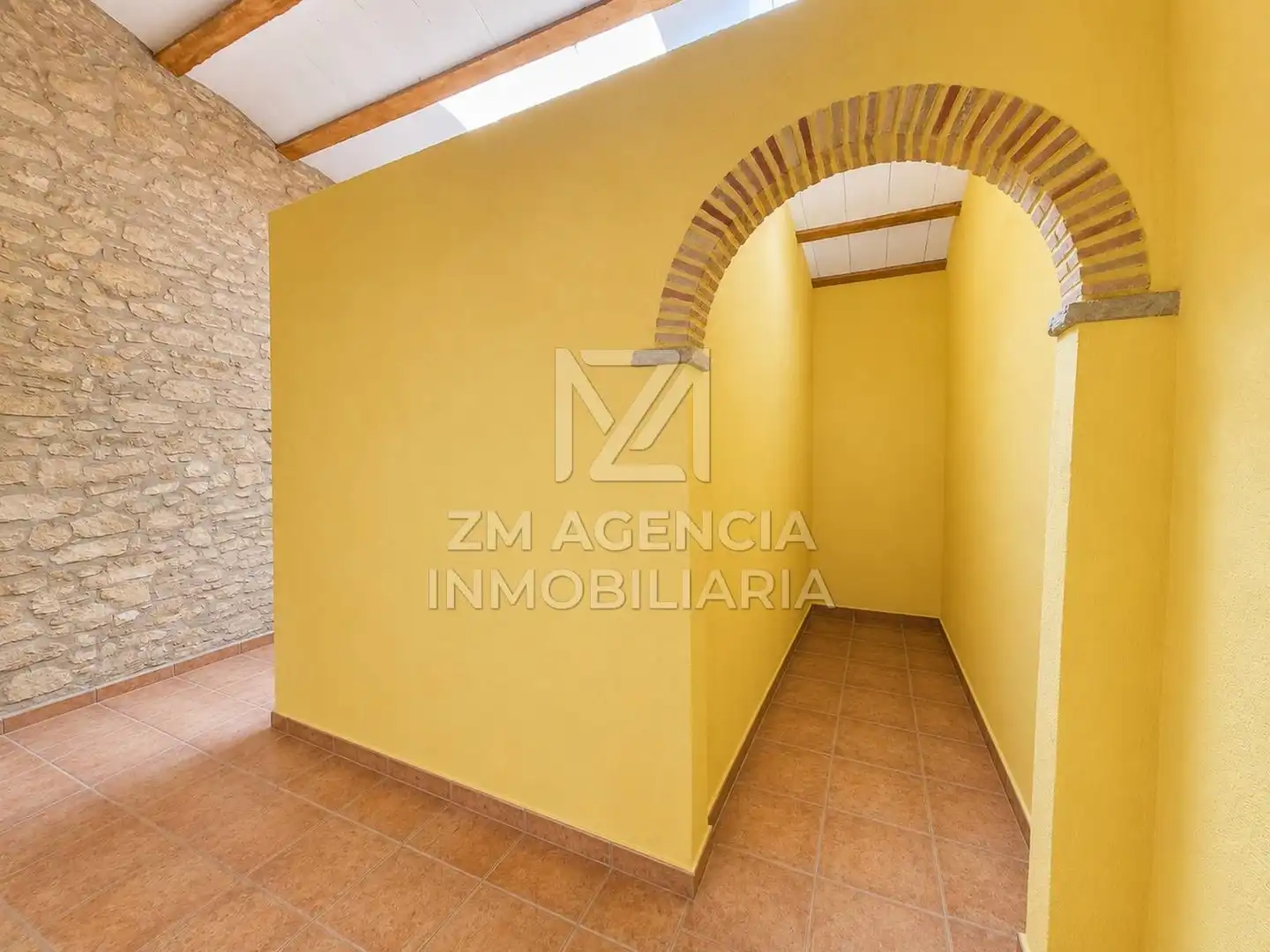 Finca rústica en venda en La Jana amb Jardí privat, Terrassa i Traster