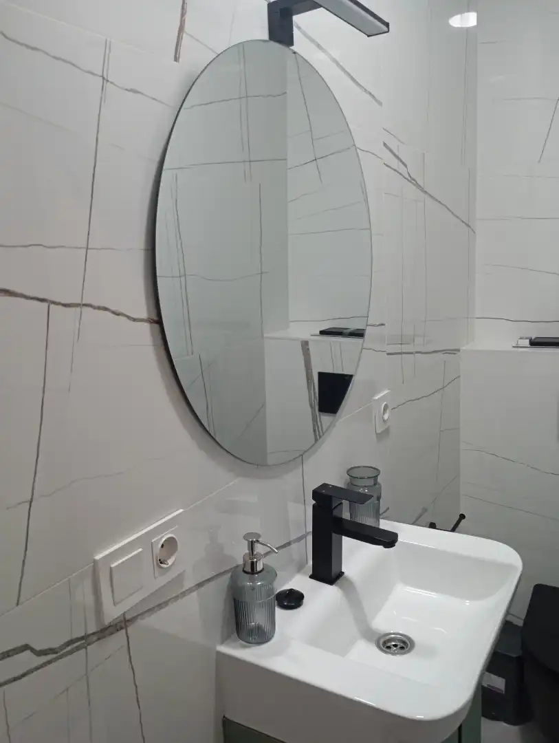 Badezimmer von Wohnung zur Miete in Granada mit Klimaanlage, Heizung und Möbliert