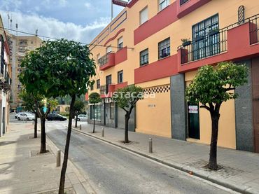 Local comercial de lloguer a Centro