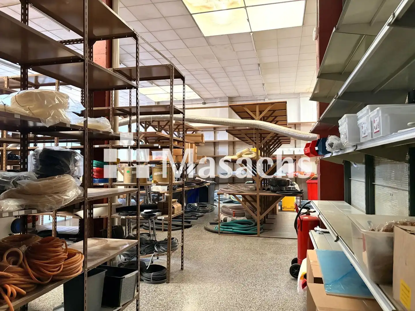 Nau industrial de lloguer en Sabadell