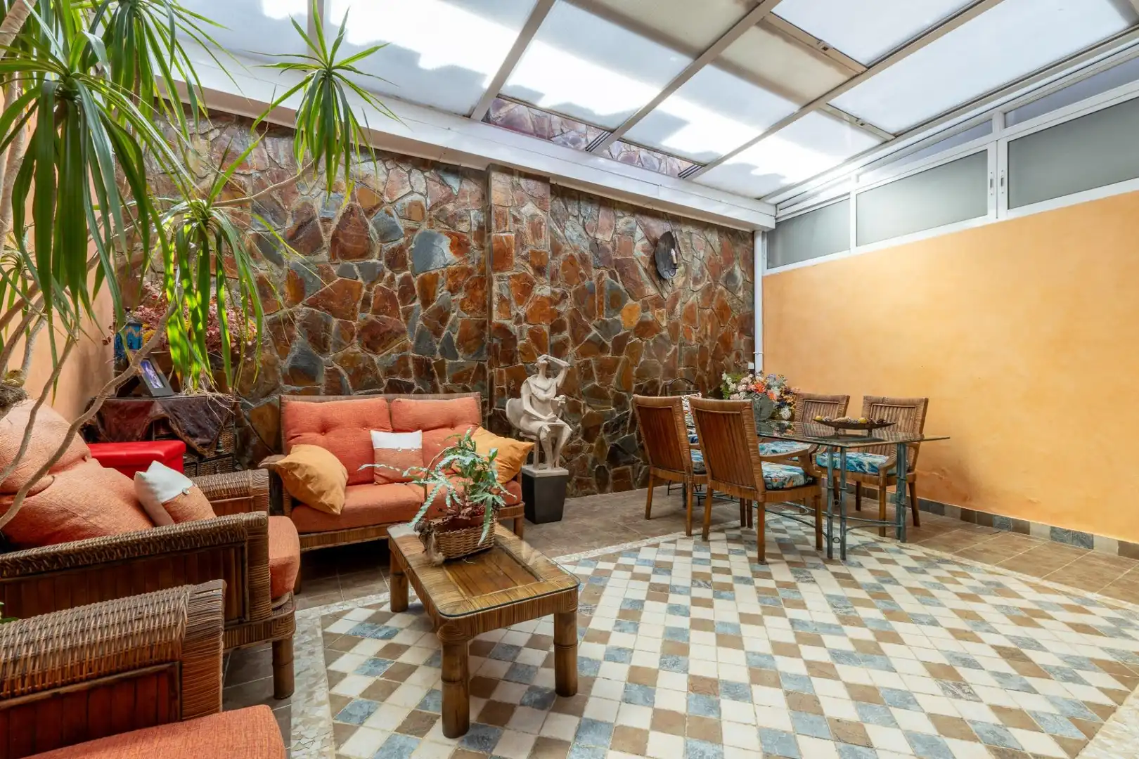 Terrace of Detached homes for sale in Córdoba  with Air Conditioner, Heating and Storage room