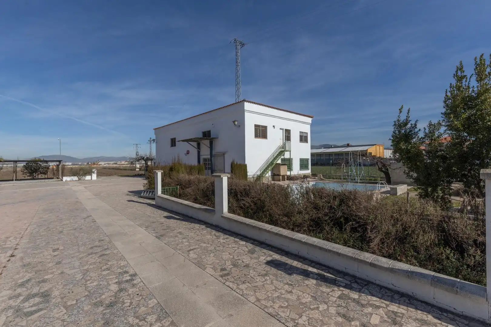 Vista exterior de Casa o chalet en venta en Granada con Calefacción, Jardín privado y Piscina