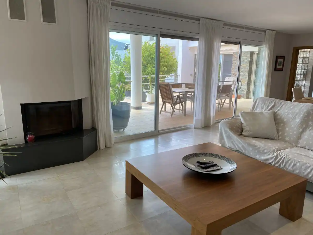 Houses for sale in Margallo, Grau - Quintanes