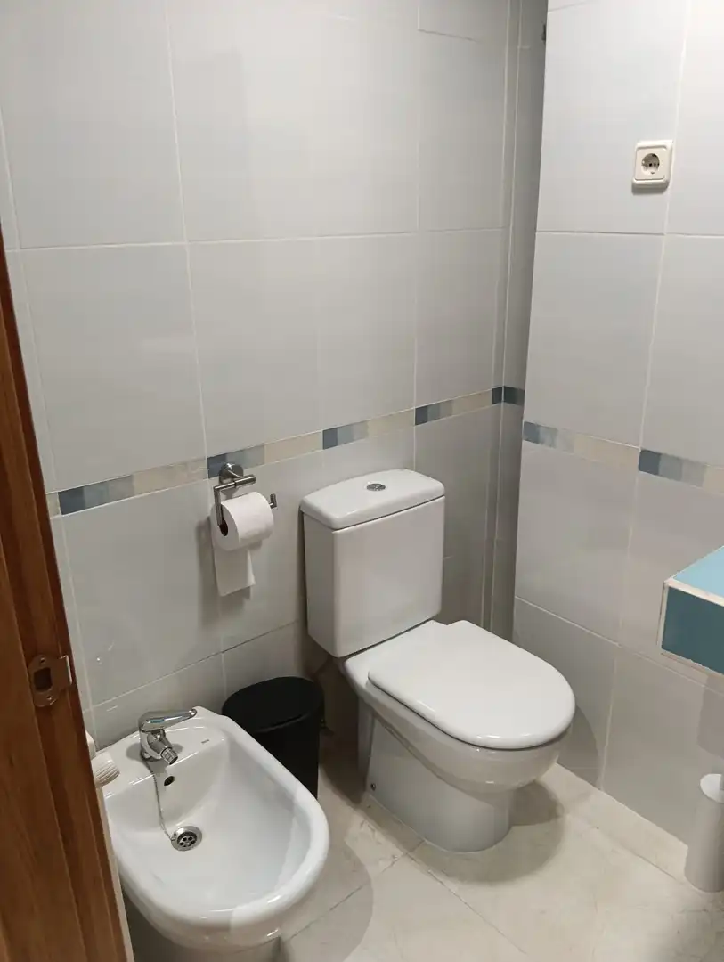 Bathroom of Flat for rent in Ávila  with Heating, Terrace and Storage room