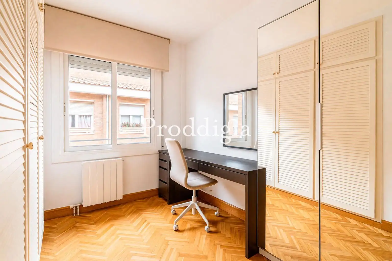 Habitación de Casa adosada en venta en Sant Cugat del Vallès con Terraza, Piscina y Piscina comunitaria