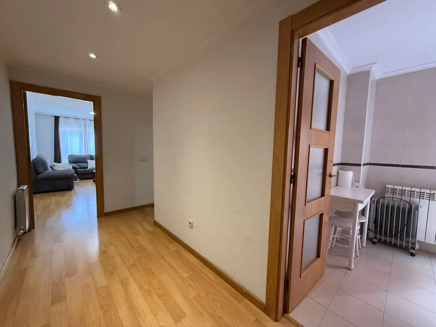 Appartement avec ascenseur à louer à Calle Luis Sala Balust, imagen 3