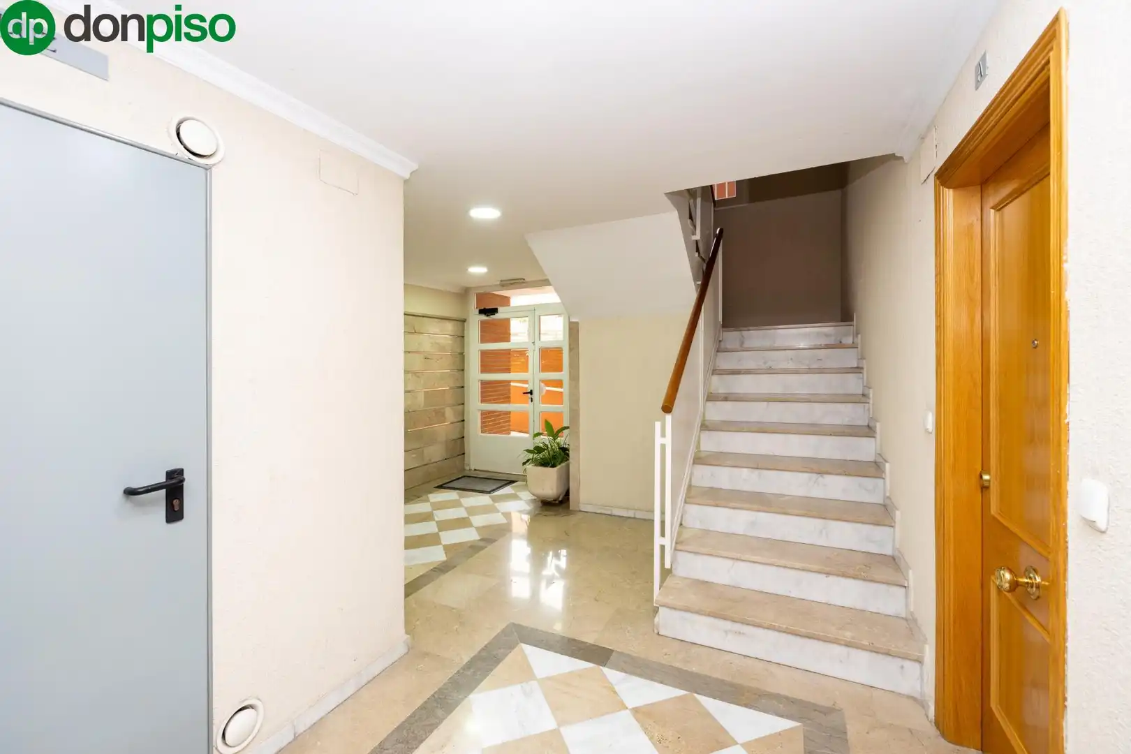 Apartamento en venta en Calle de San Sebastián de la Gomera, Avda. Federico Garcia Lorca - Nueva Estación Autobuses