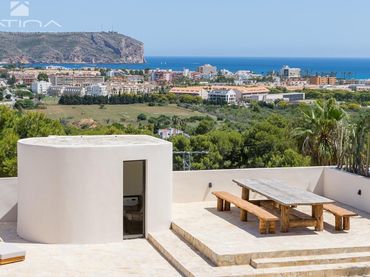 Villa avec piscine à vendre à Calle JUAN DE BORGOÑA