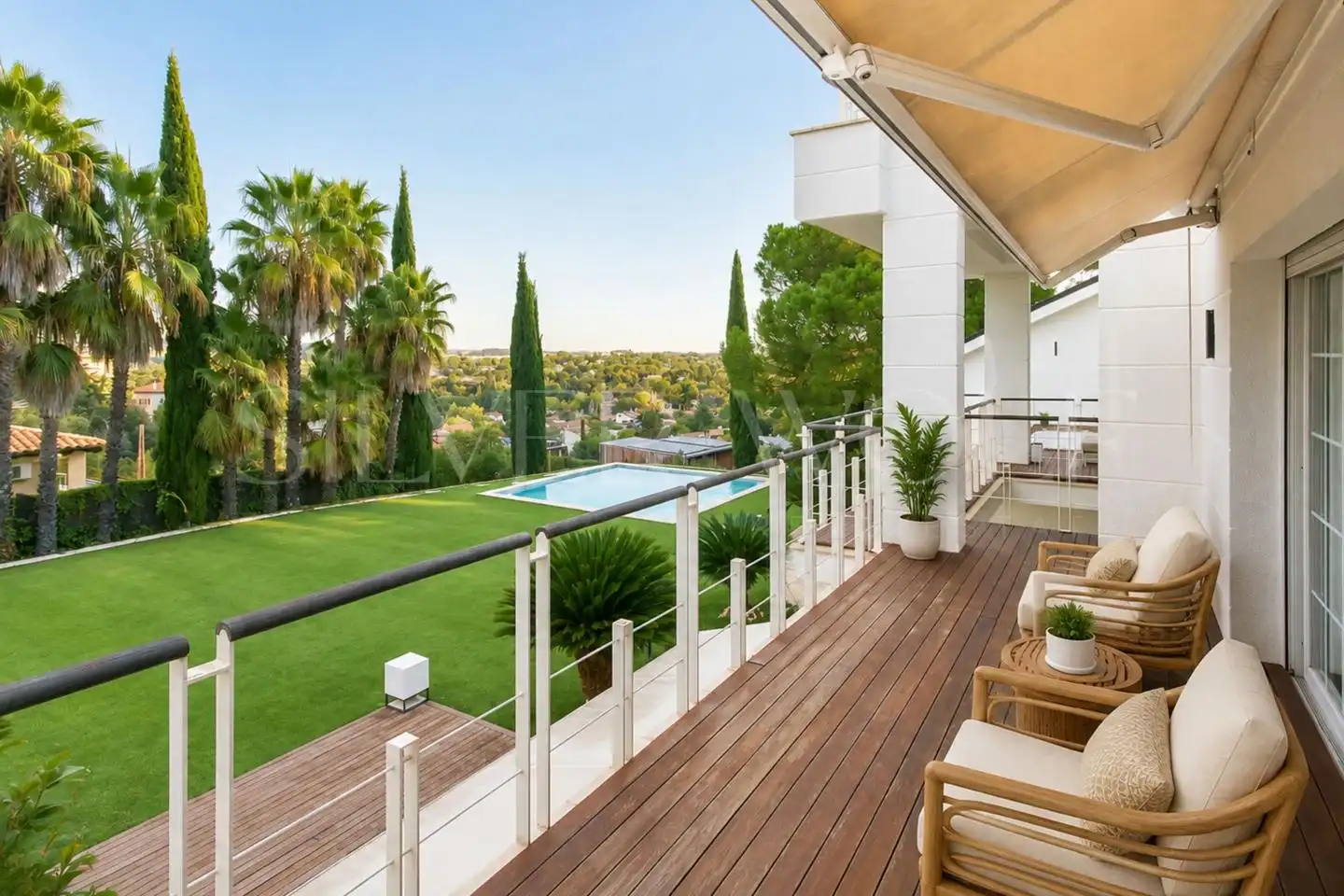 Terrassa de Casa o xalet en venda en Sant Cugat del Vallès amb Aire condicionat, Calefacció i Jardí privat