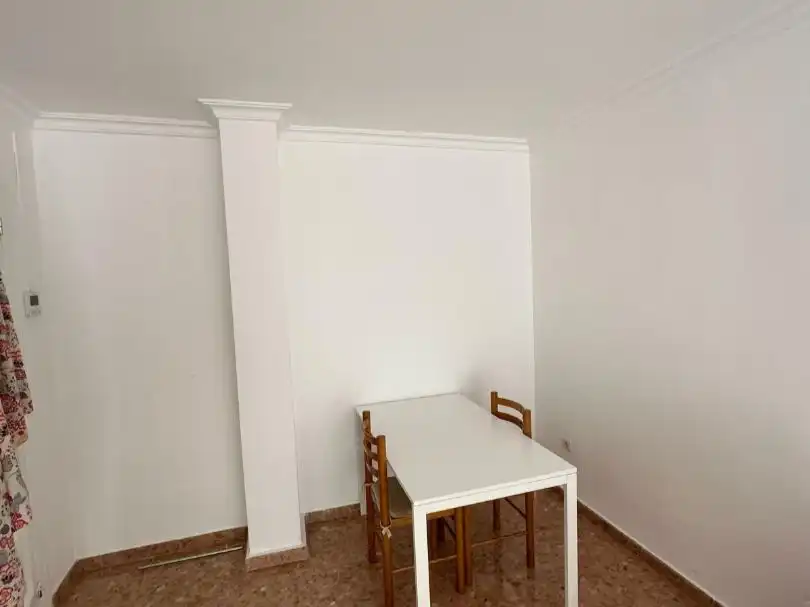 Dining room of Flat for rent in  Valencia Capital  with Air Conditioner