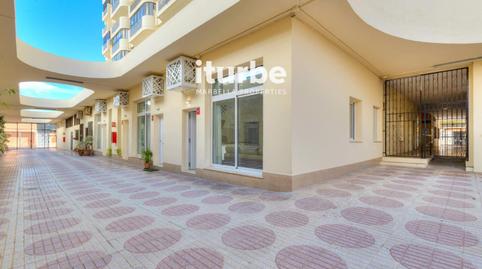 Foto 2 de Pis de lloguer a Martinez Catena, Puerto Deportivo, Málaga