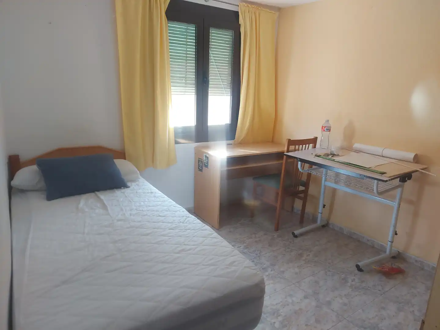 Habitación de Piso de alquiler en Toledo con Calefacción, Amueblado y Horno