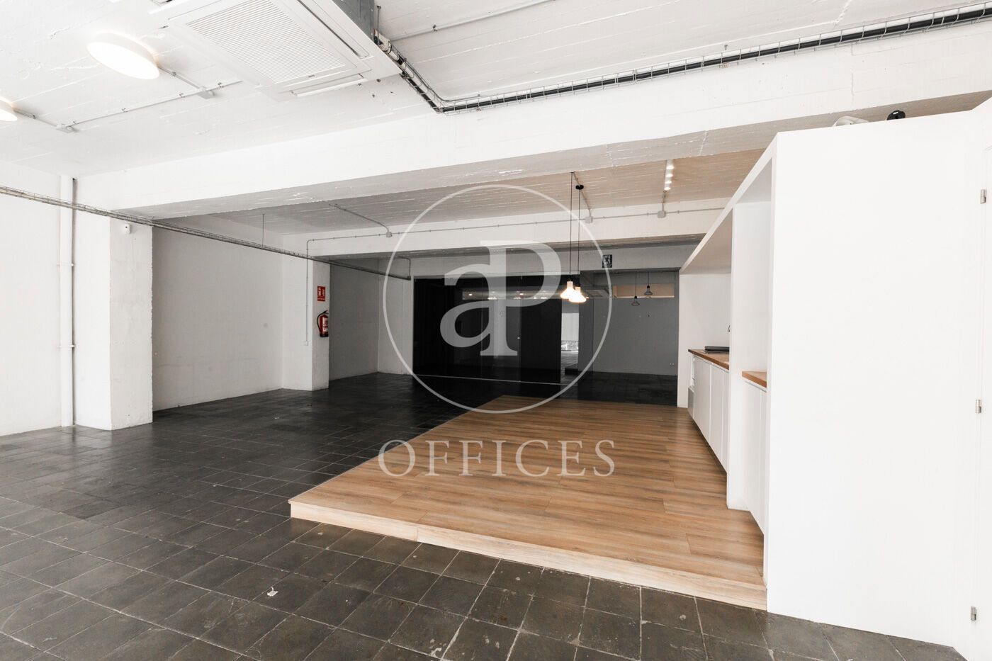Office to rent in  Barcelona Capital  with Air Conditioner and Heating