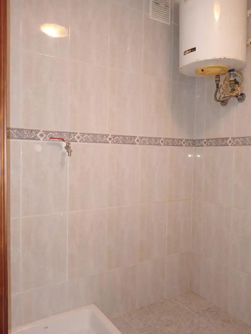 Badezimmer von Büro zur Miete in Cádiz