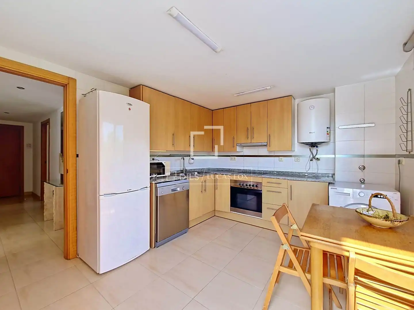 Cocina de Piso en venta en Cubelles con Aire acondicionado, Calefacción y Jardín privado