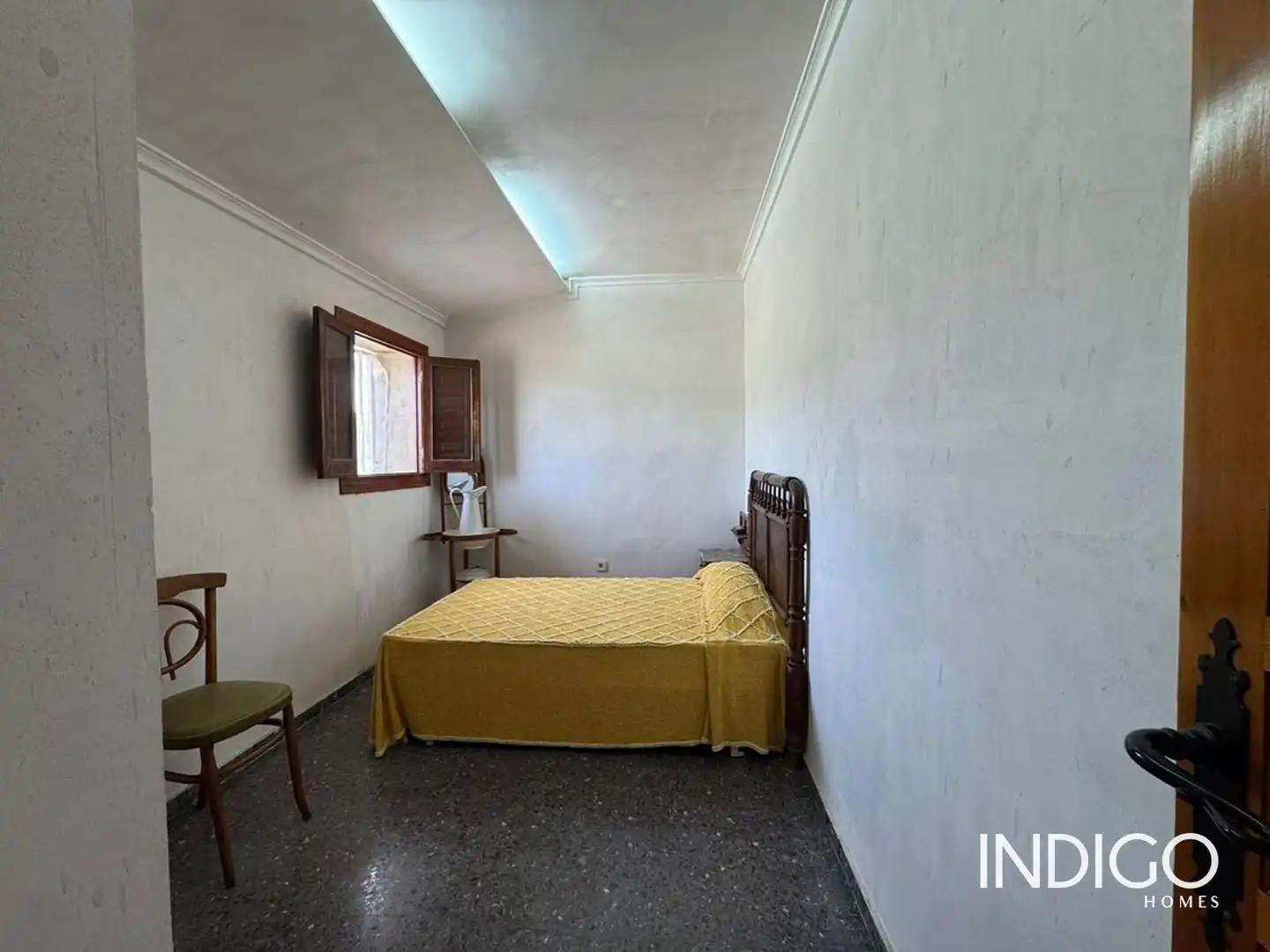 Dormitori de Casa adosada en venda en Ibi amb Calefacció, Traster i Moblat