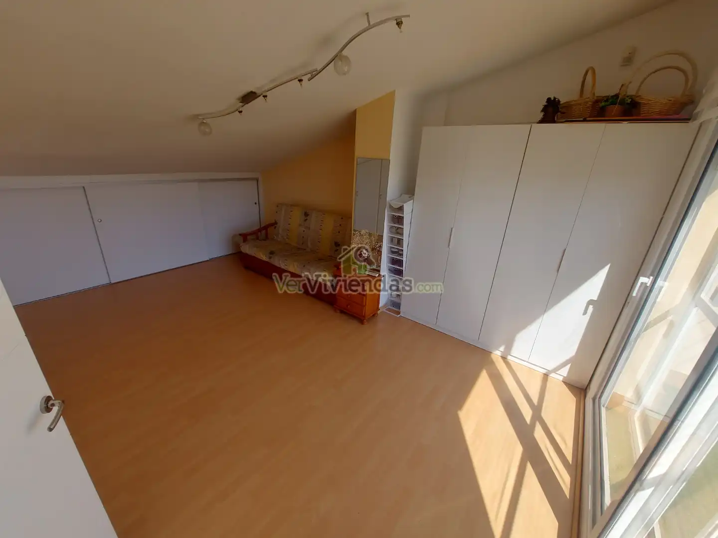 Casa adosada en venta en Martorell con Aire acondicionado, Calefacción y Jardín privado