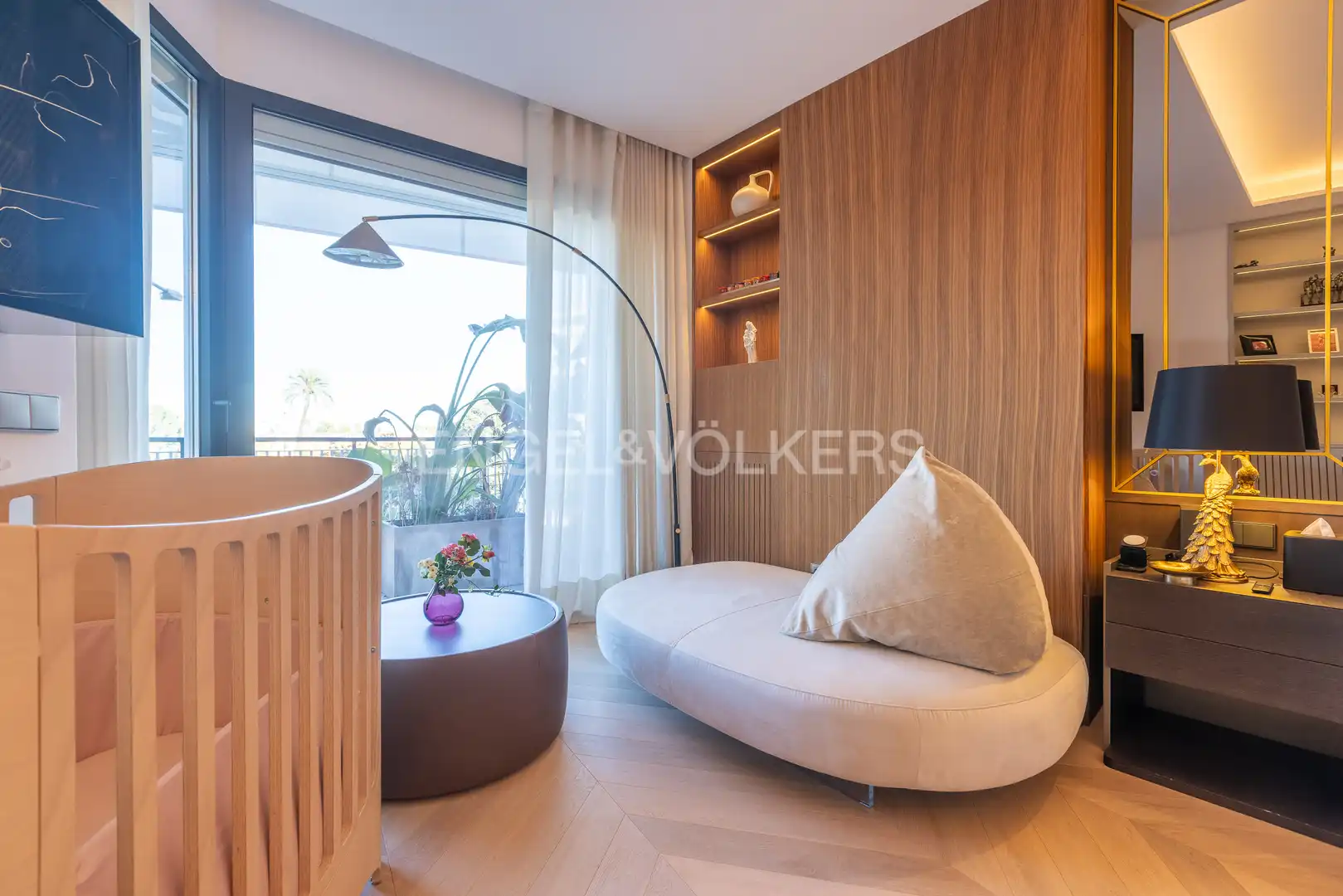 Living room of Flat for sale in Sevilla  with Air Conditioner, Heating and Terrace