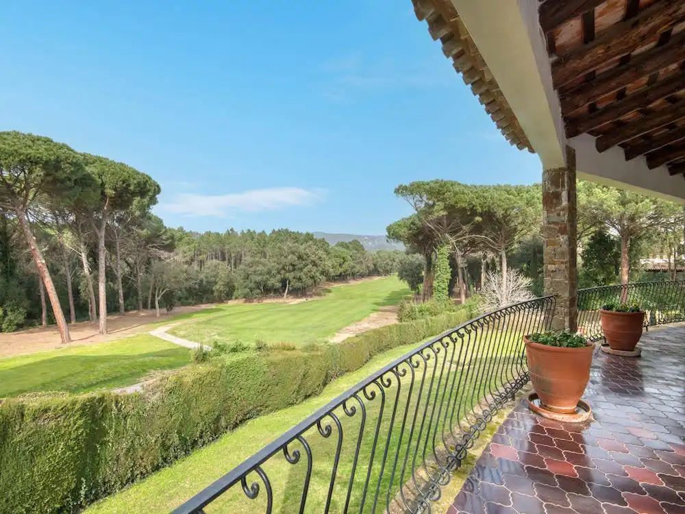 Villa mit Garten zum Verkauf in Golf Costa Brava