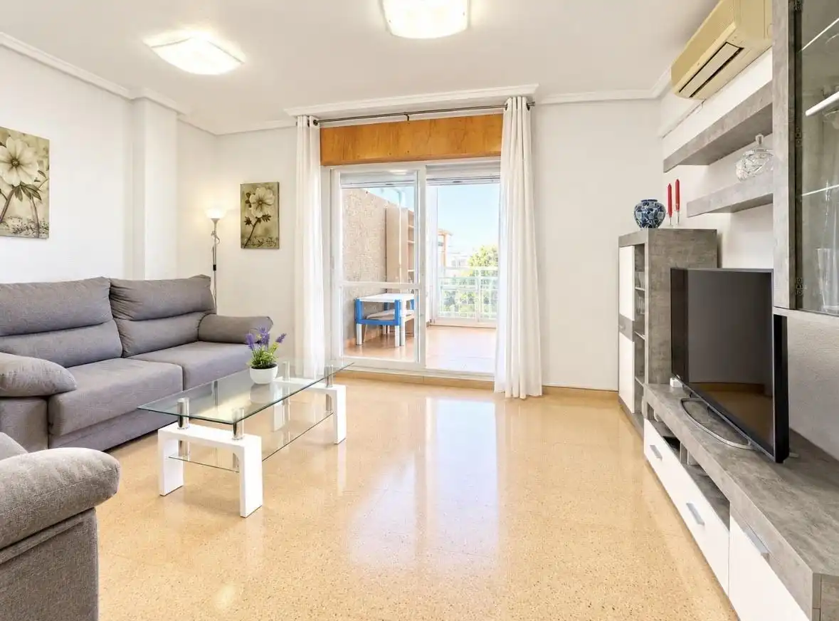 Wohnzimmer von Dachboden zur Miete in Orihuela mit Klimaanlage, Heizung und Terrasse