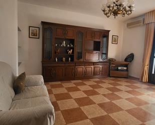 Sala d'estar de Pis en venda en Montilla amb Aire condicionat, Calefacció i Terrassa