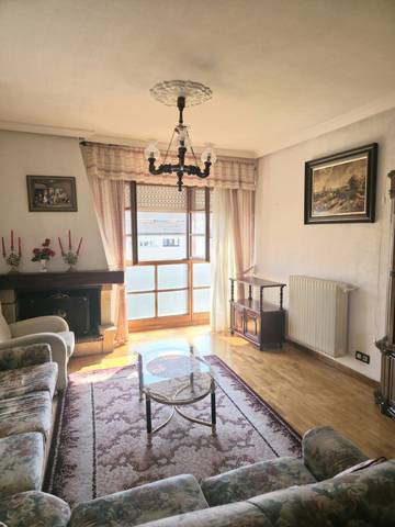 Piso en Venta en Aguilar de Campoo - CL TOCHOS en Aguilar de Campoo