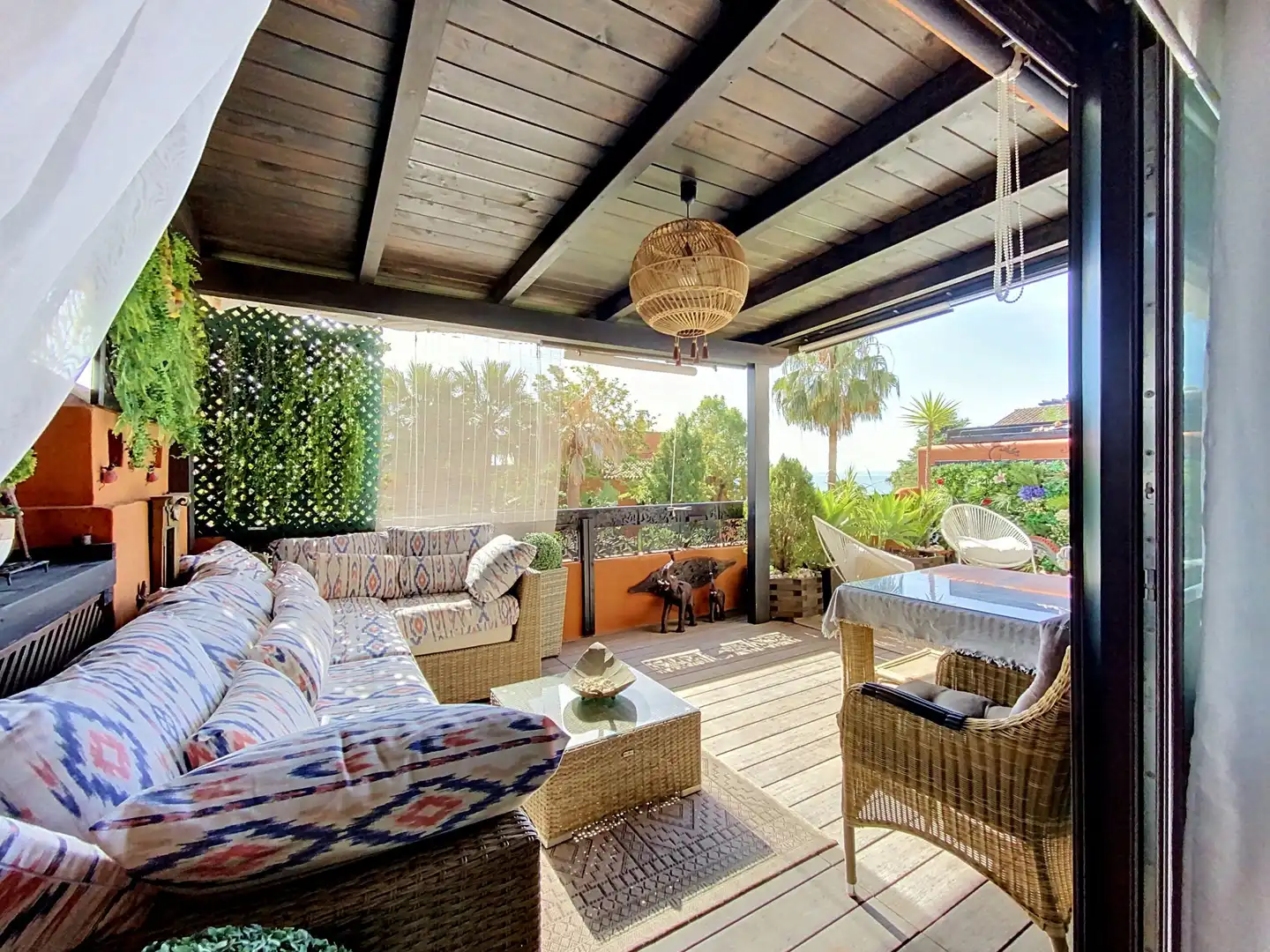 Terrassa de Apartament en venda en Estepona amb Aire condicionat, Terrassa i Piscina