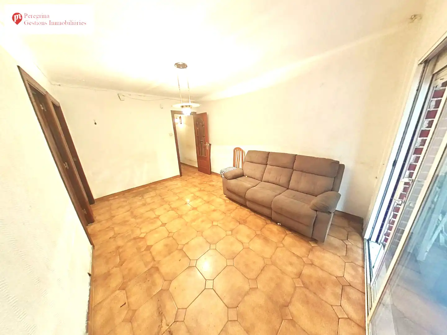 Piso en venta en Badalona con Balcón y Alarma