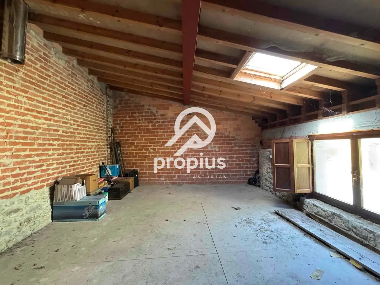 Casa adosada en venta en Llanes con Calefacción