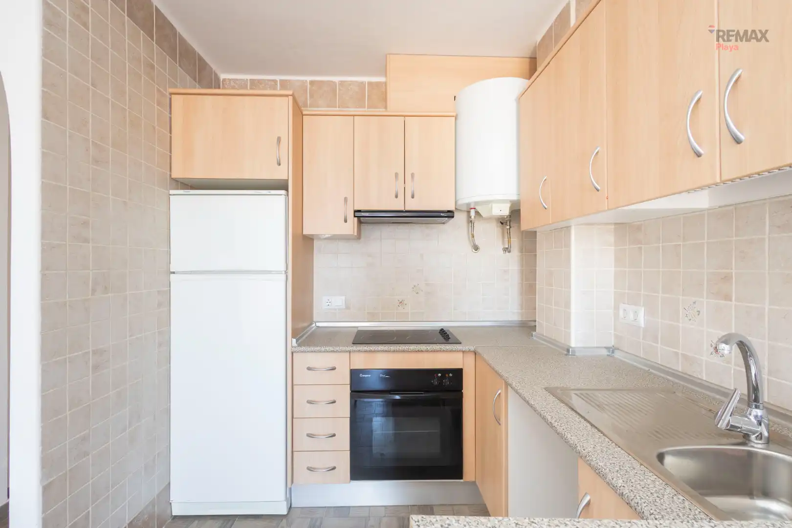 Vivienda con piscina en venta en Diseminado la Punta, imagen 11